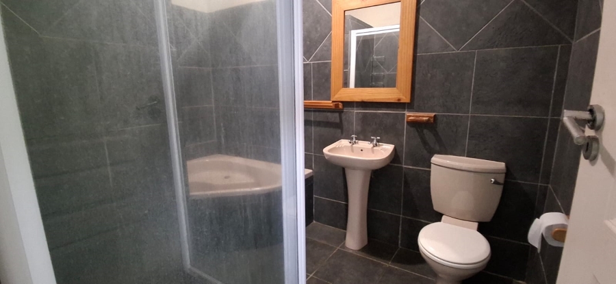 3 Bedroom Property for Sale in Gonubie Eastern Cape